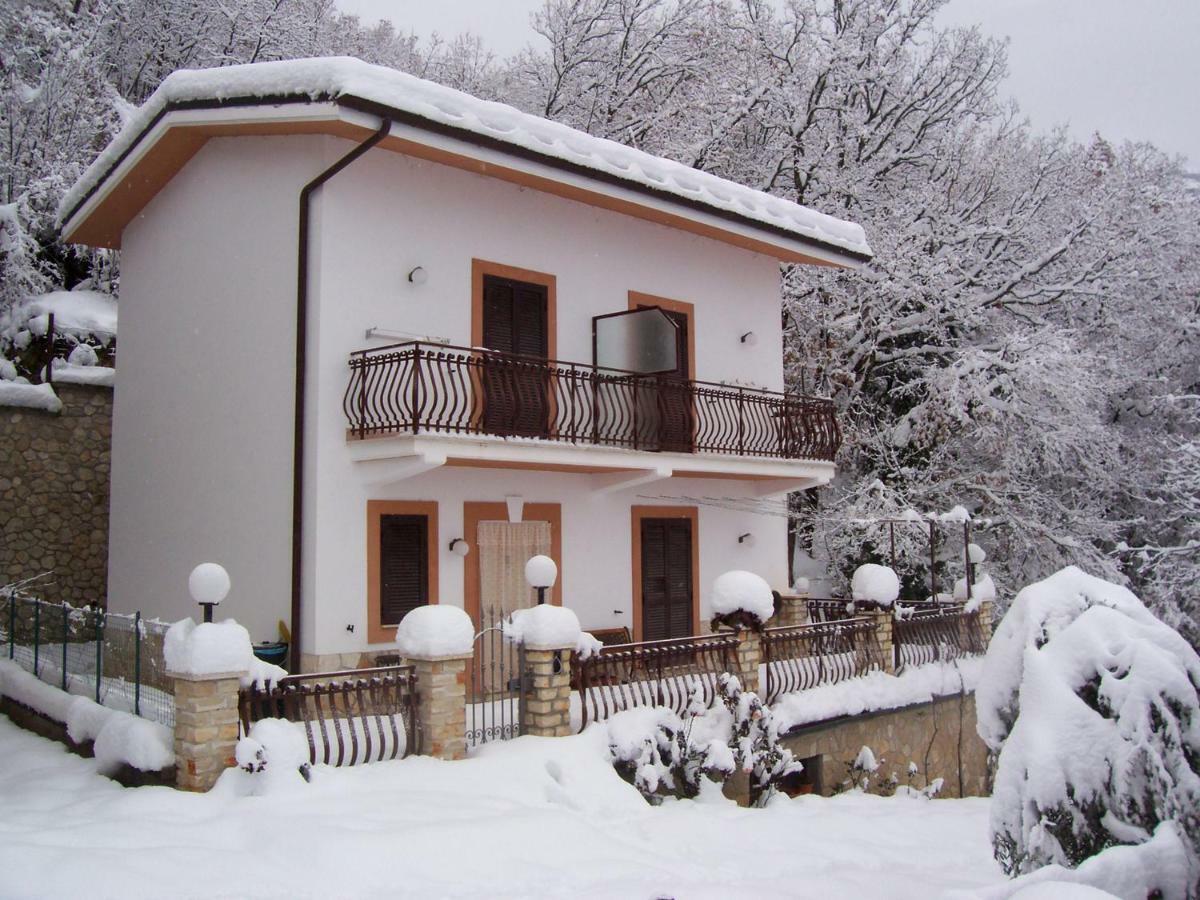 Bed and Breakfast Casa Lieta à Subiaco Extérieur photo