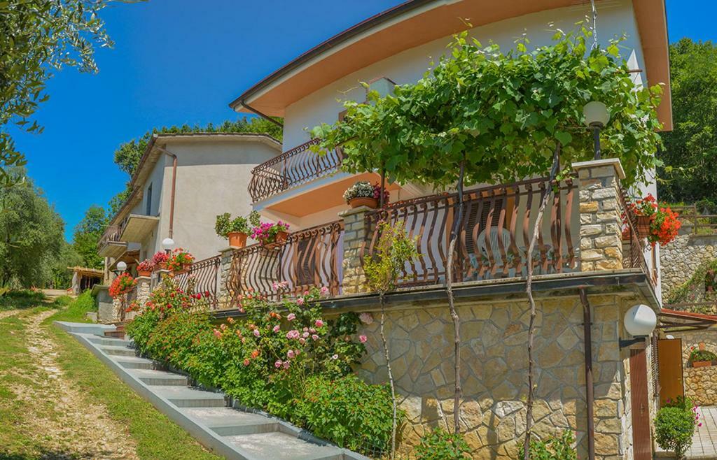 Bed and Breakfast Casa Lieta à Subiaco Extérieur photo